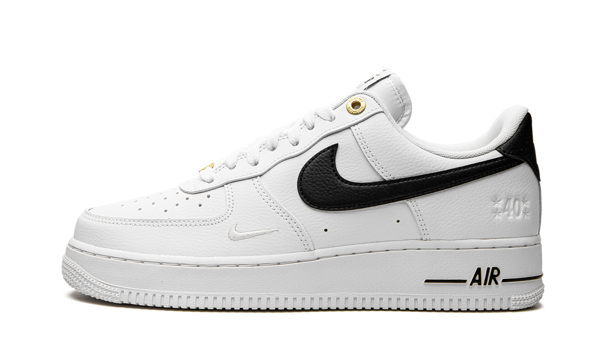 Air Force 1 ’07 LV8 "White / Black" DQ7658 100