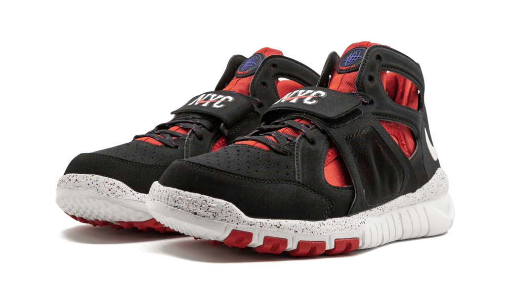 Huarache Free Shield "BLACK/RED" 559599 016