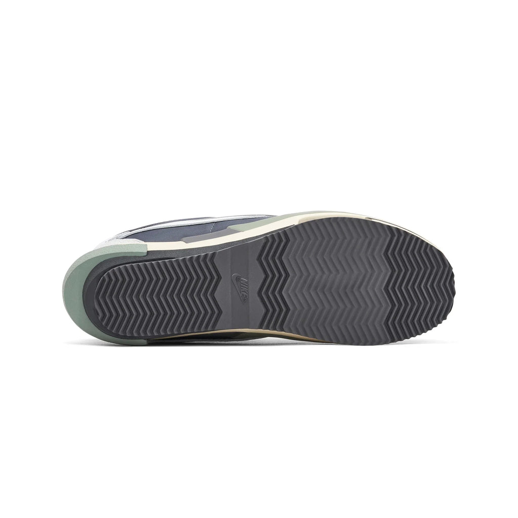 Nike Zoom Cortez SP 'sacai Iron Grey' (2022)
