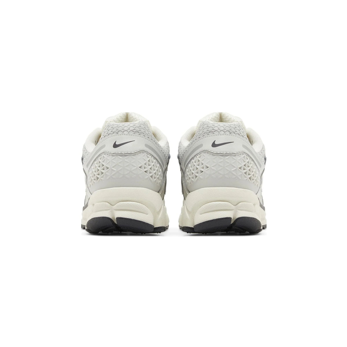 Nike Zoom Vomero 5 'Chrome' (2024)