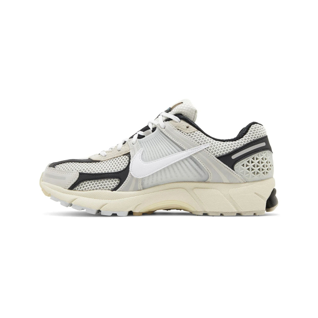 Nike Zoom Vomero 5 'Supersonic Light Bone Black' (2023)