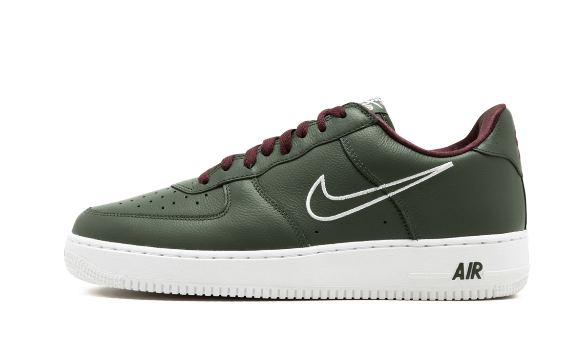 Air Force 1 Low Retro "Hong Kong" 845053 300