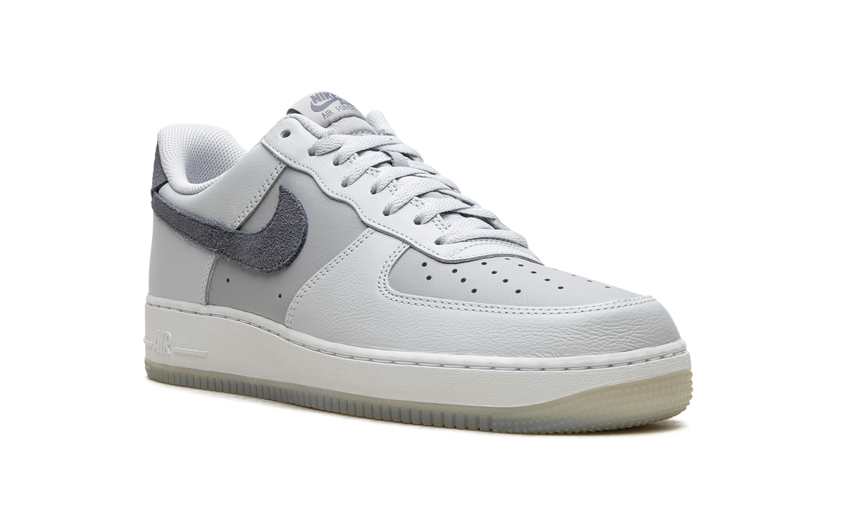 Air Force 1 '07 LV8 "Pure Platinum / Light Carbon" FJ4170 001