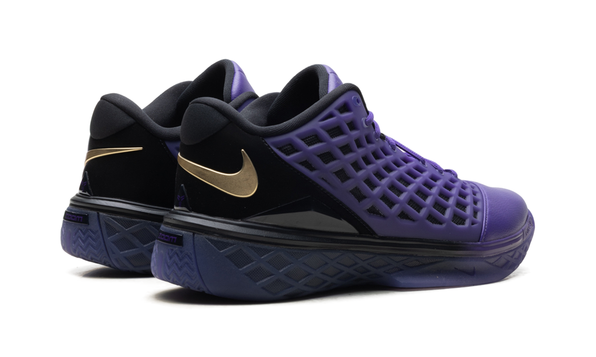 Kobe 3 Low Protro "FC Barcelona" IO6257 001