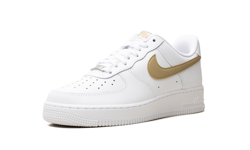 Air Force 1 '07 "White / Parachute Beige" FJ4146 124