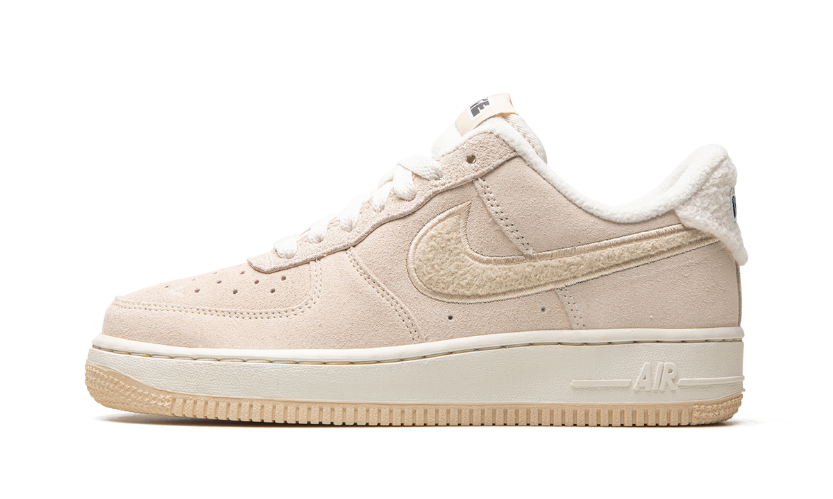 AIR FORCE 1 '07 SE MNS WMNS "Phantom / Sanddrift Fleece" DQ7583 001