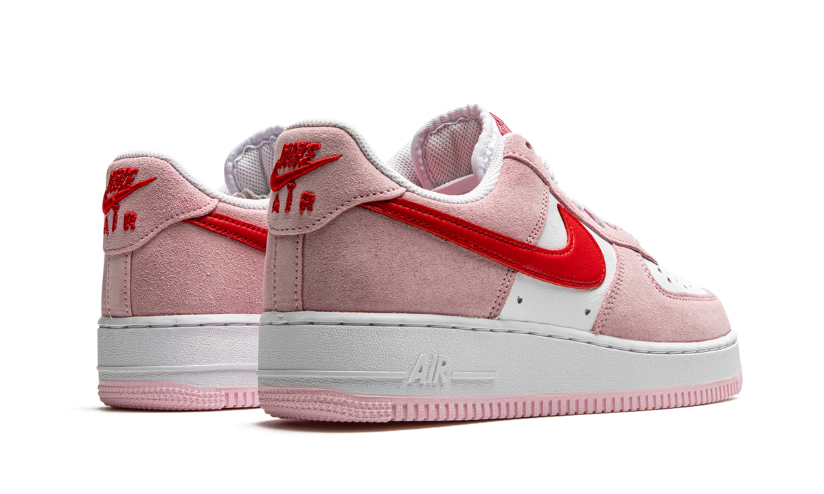 Air Force 1 Low "Valentine's Day Love Letter" DD3384 600