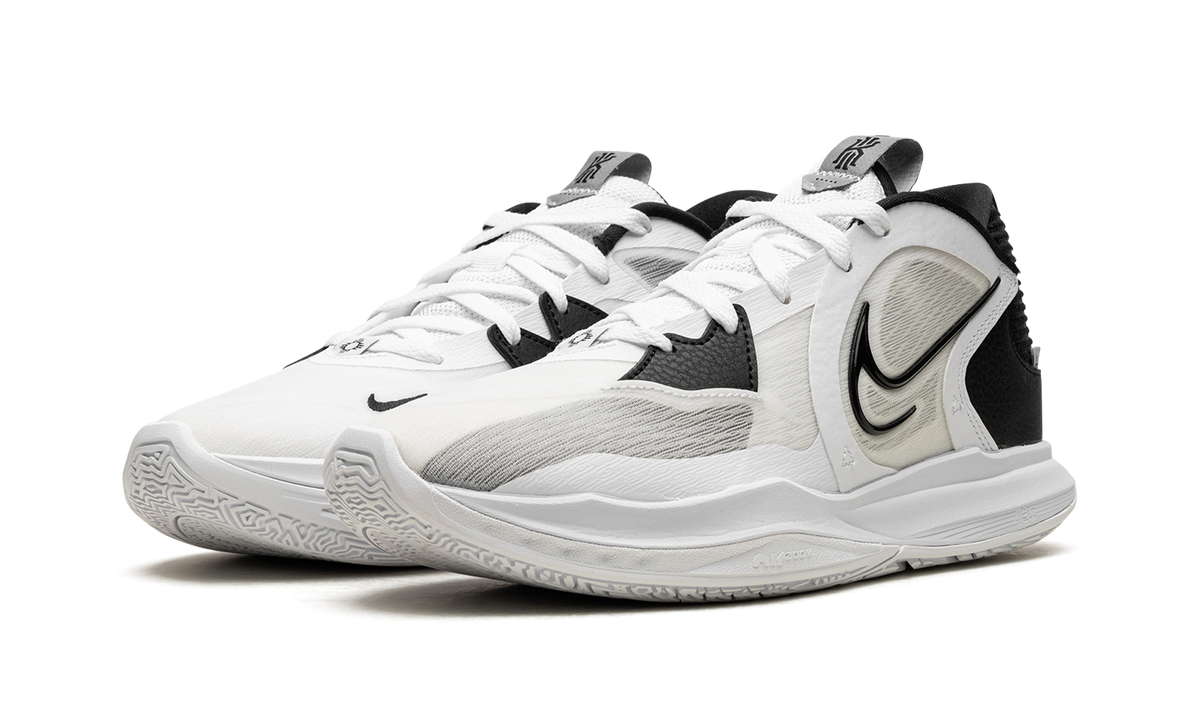 Kyrie 5 Low "White Wolf Grey Black" DJ6012 102