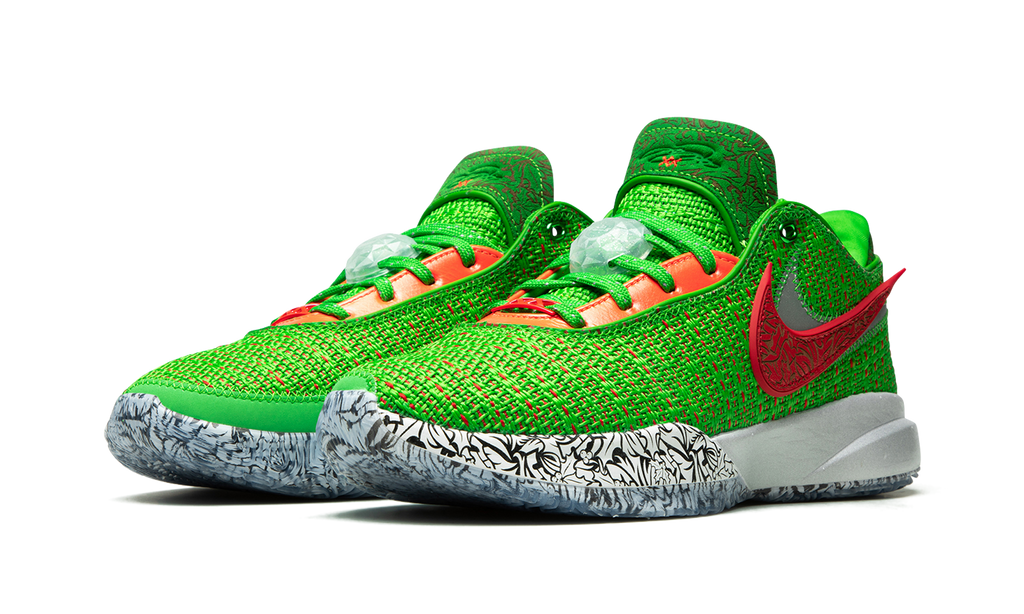 Lebron 20 "Stocking Stuffer" FJ4955 300